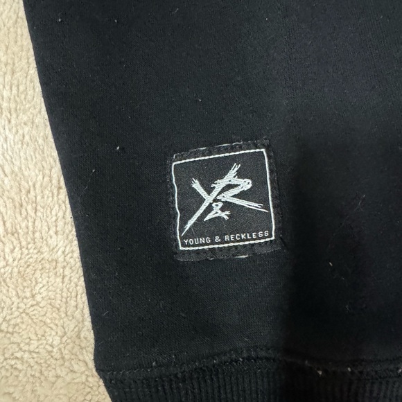 Young & Reckless OG Crewneck - Picture 3 of 7